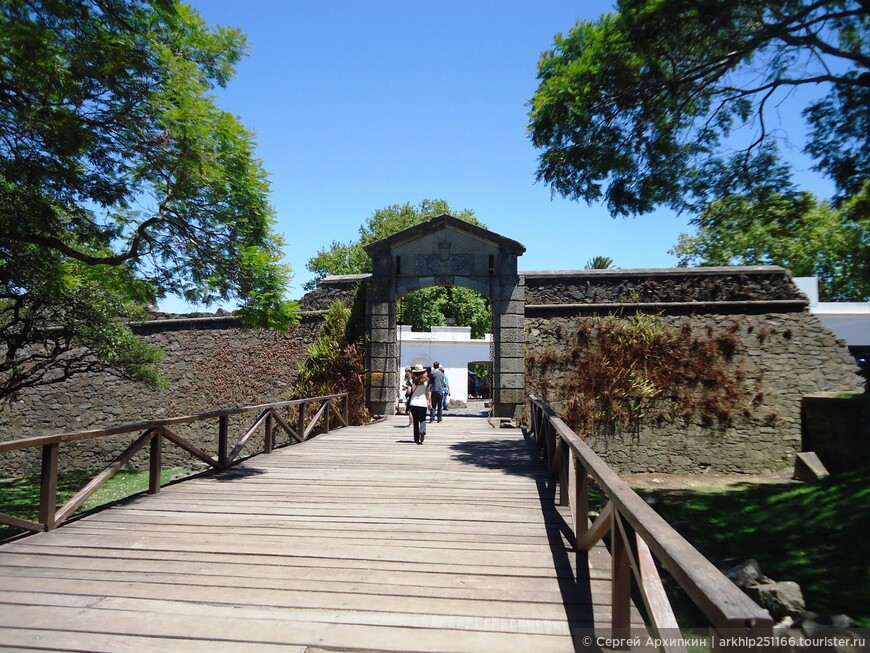 Лучший курорт Уругвая — Пунта-дель-Эсте и исторический городок — Колония-дель-Сакраменто