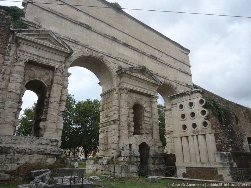 Немного Тиволи и несколько великих храмов Рима -собор Сан-Джованни ин Латерано и церковь Скала Санта.