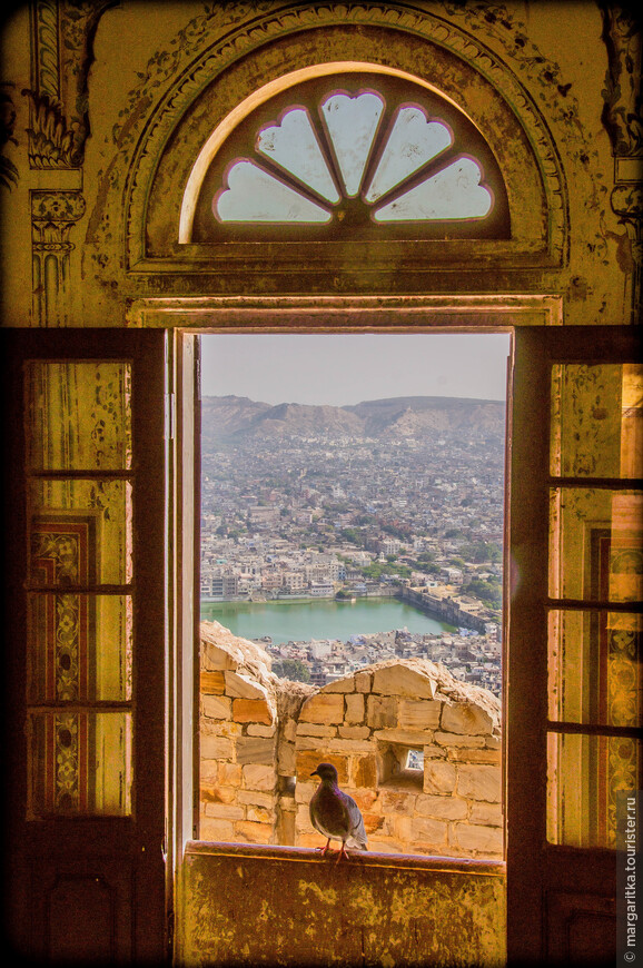 Нахаргар (Nahargarh) форт — такой близкий и такой далекий