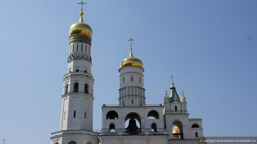 Колокольня Ивана Великого — мера высоты на церковные здания в России