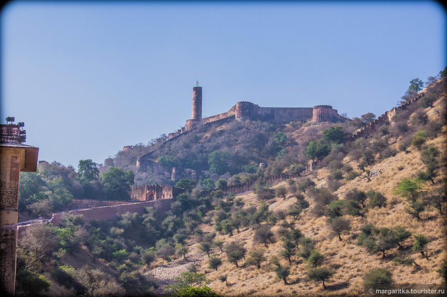 Нахаргар (Nahargarh) форт — такой близкий и такой далекий