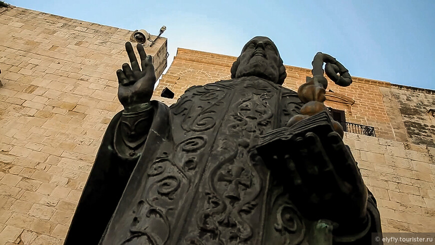 Святой Николай. Перенесение мощей. Праздник в Бари