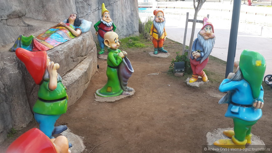 Парк Сказок в Анталии: В гости к любимым героям детства