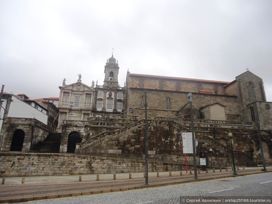 Самостоятельно — в северную столицу Португалии — в Порту