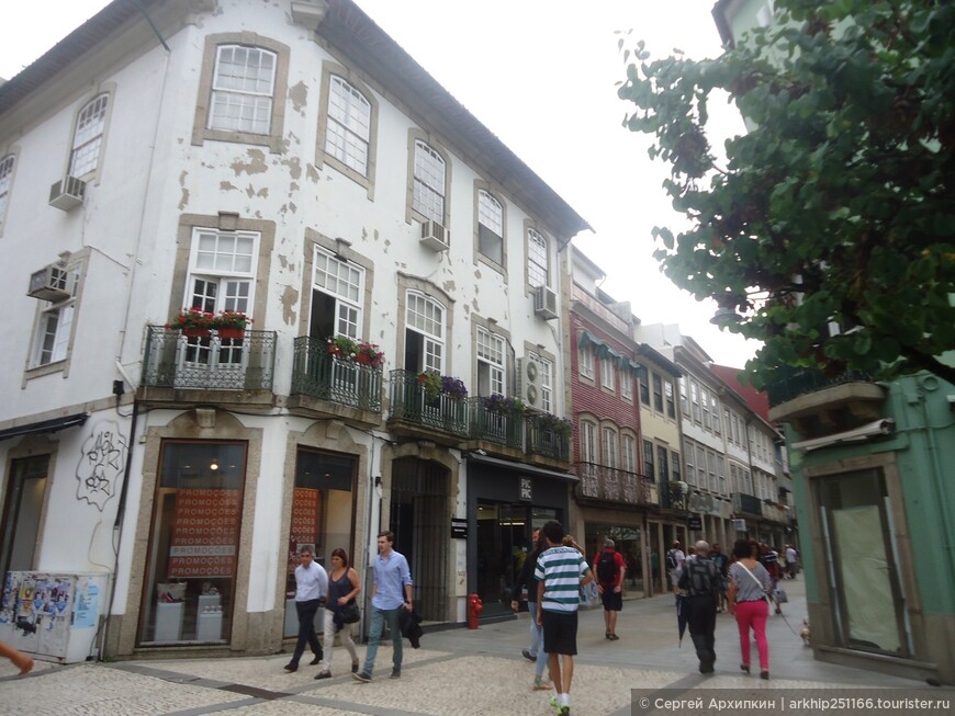 Брага - центр христианства в Португалии.