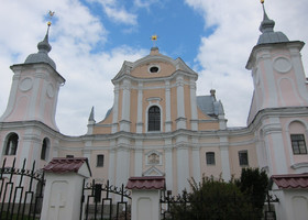 ... и, еще одна - Костел Святого Иосифа и монастырь отцов Лазаритов