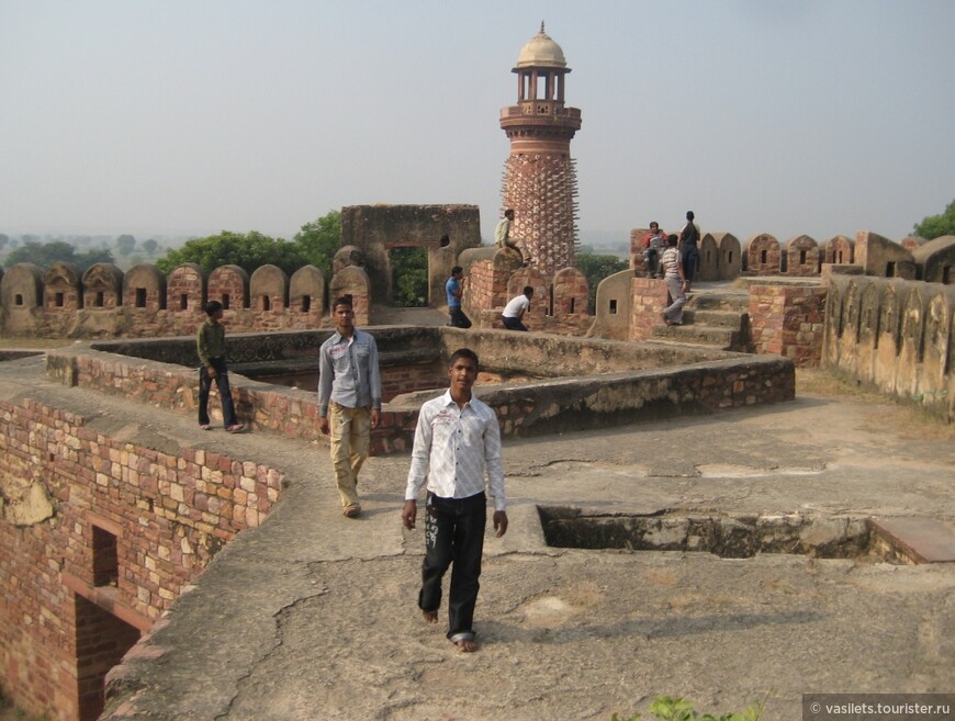 Фатихпур-Сикри — затерянный город. Агра — индийское разочарование
