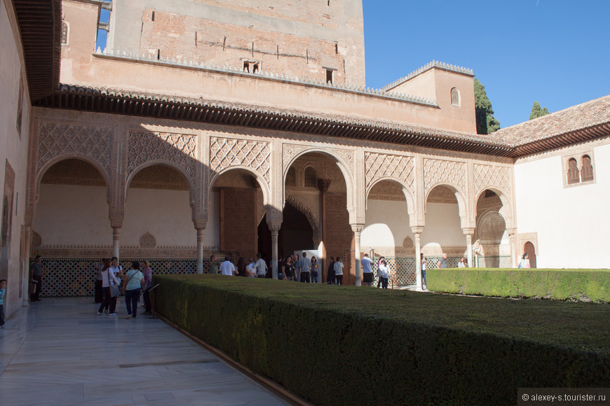 Путешествие в солнечную Андалусию, и не только. Часть 7-2. Гранада - Альгамбра и сады Хенералифе