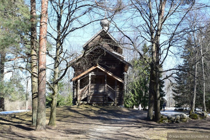 Посмотреть на деревянное зодчество