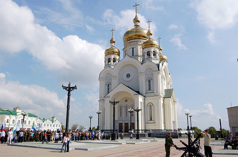 Хабаровск - на высоком берегу Амура