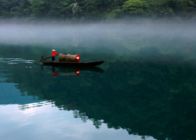 Путешествие в озеро Дунцзан