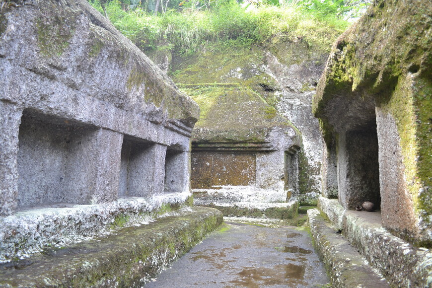 Пещеры на Бали