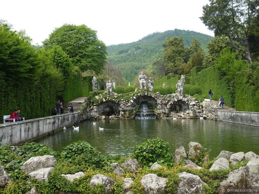 Маленький Версаль — так называют итальянцы парк виллы Барбариго