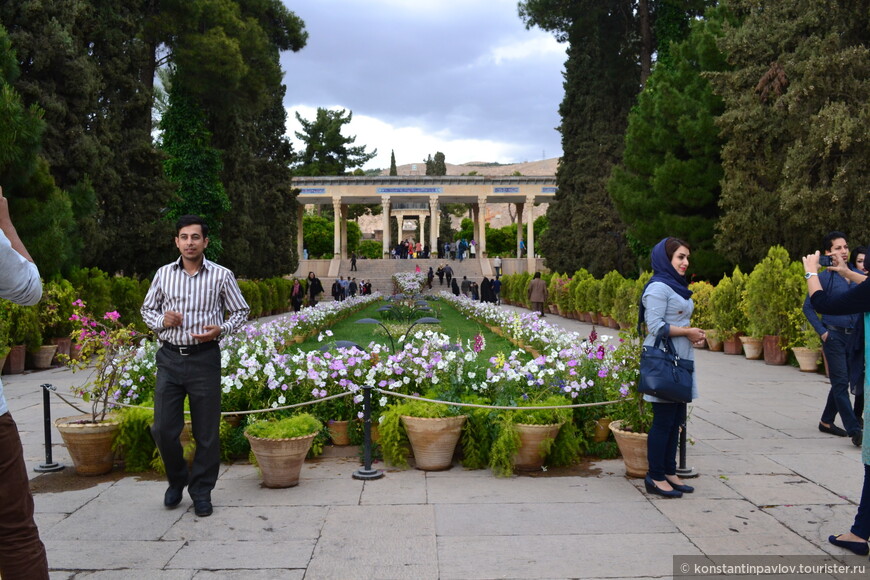 Иран. Шираз — город поэтов, цветов и …вина