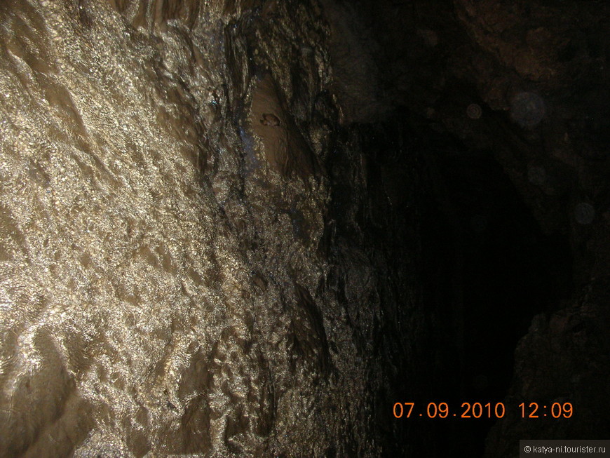 Красная пещера.Крым
