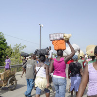 Гаити — страна голодных глаз