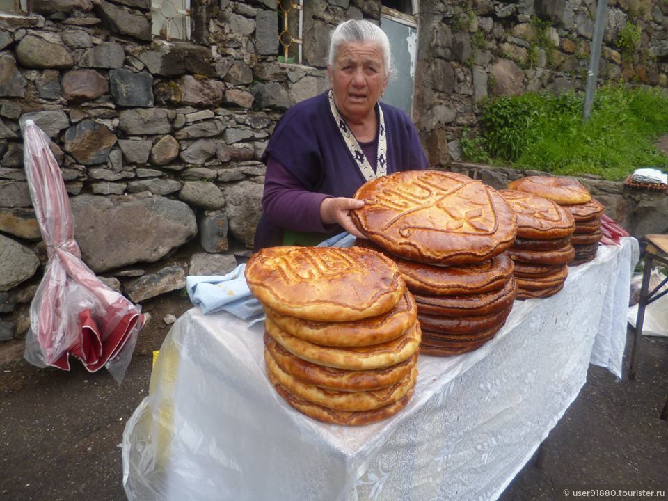 Армянский хлеб гата