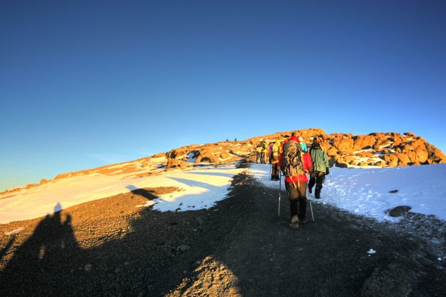 В кроссовках по снегам Килиманджаро