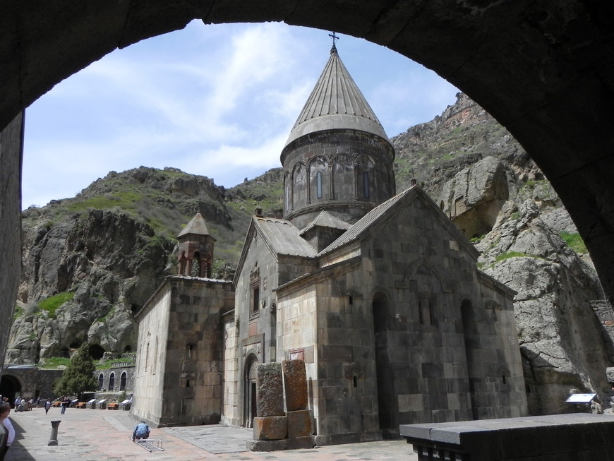 Армения. Ешь, молись, твори