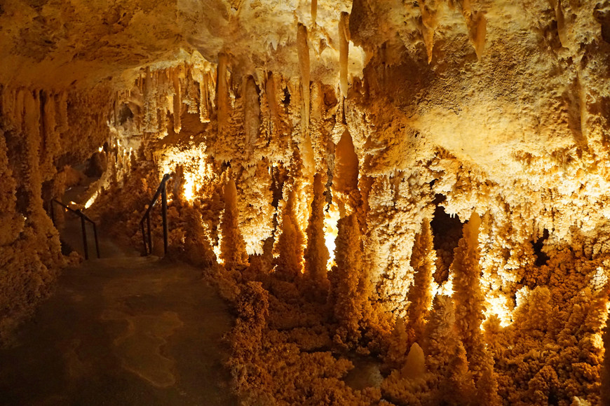 Сонорская пещера, Западный Техас
