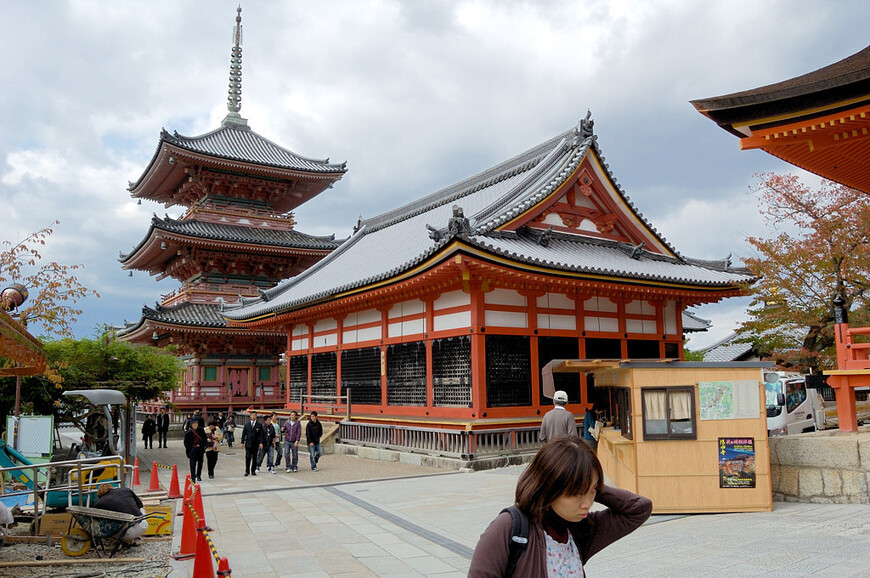 Киото - древняя столица Японии. Или уже не такая древняя?