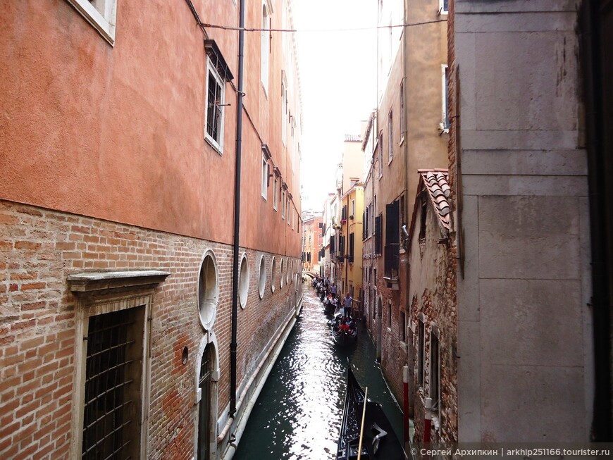 Самостоятельно по Венеции (Часть 2 - Гранд-канал, мост Риальто и палаццо Ка-Реццонико)