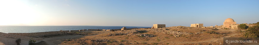 Территория крепости в Ретимно