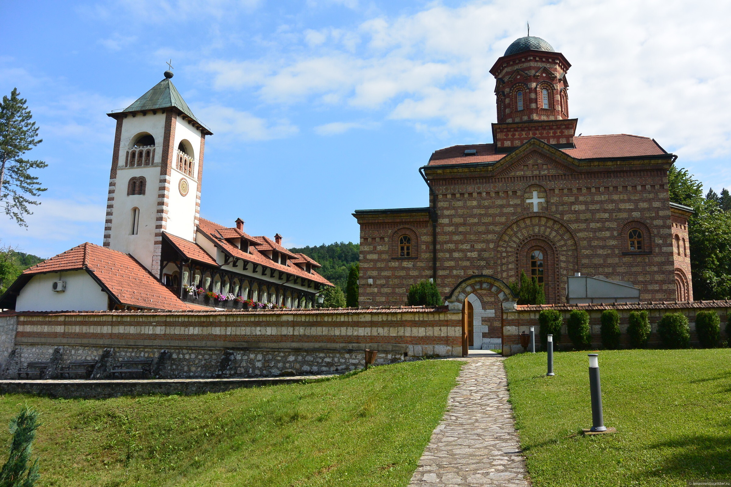 Сербия показать