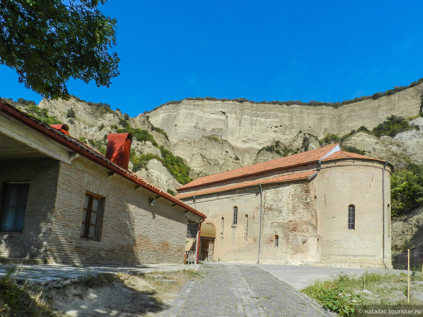 Шио-Мгвимский монастырь.