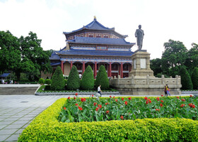 Гуанчжоу - его храмы и музеи.