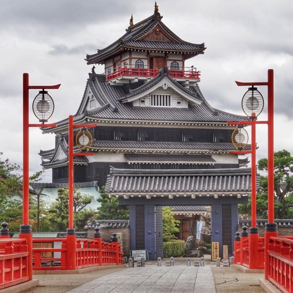 Посетите замок Киёсу - если Вы оказались в Нагое