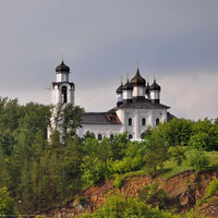 01. Я, честно сказать, ничего не ожидал от города. Но он удивил меня, хотя промышленные города редко могут похвастаться красотой.