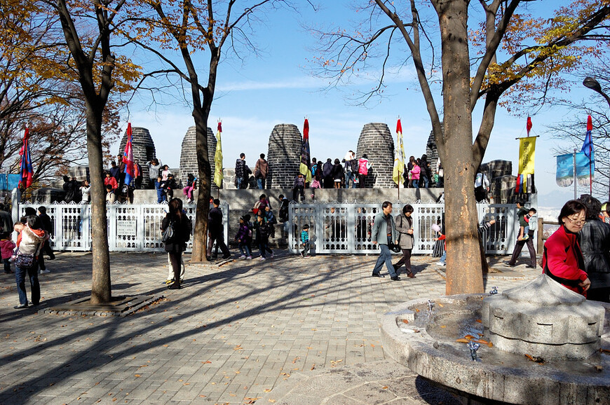 Первое знакомство с Сеулом - N Seoul Tower и ворота Намдэмун