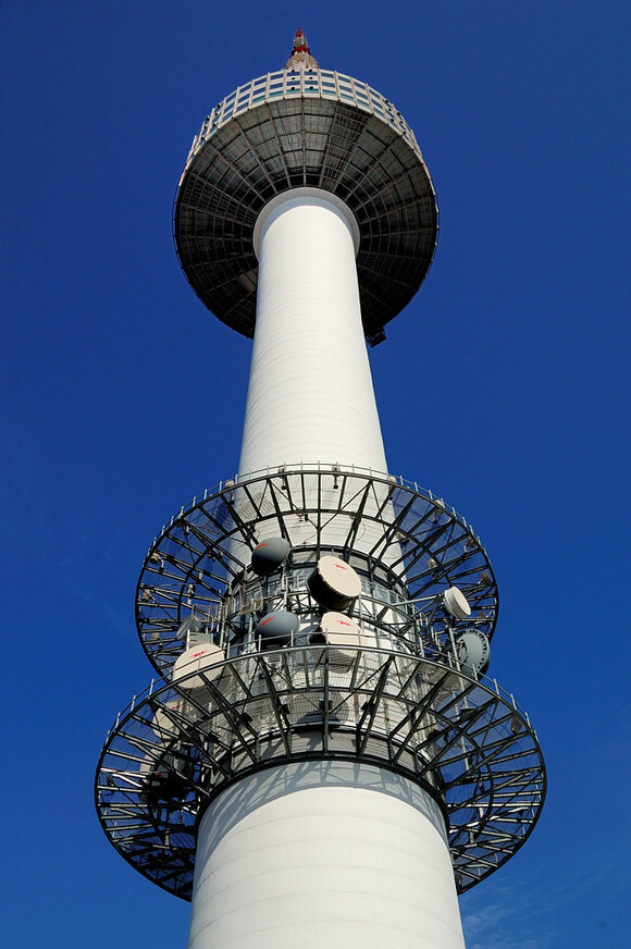 Первое знакомство с Сеулом - N Seoul Tower и ворота Намдэмун