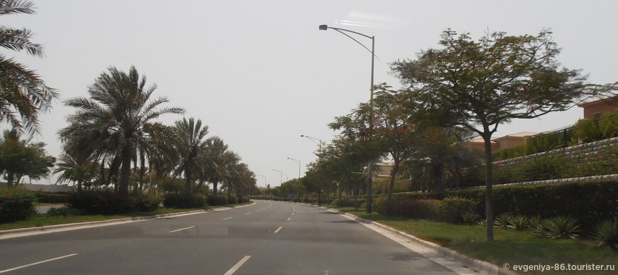 Остров Садият. Подъезжаем к пляжу Saadiyat Beach