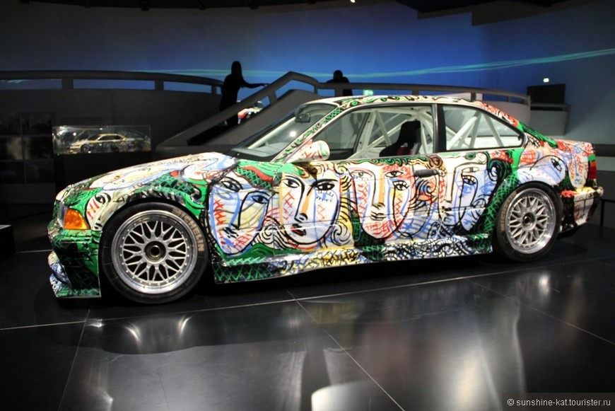 Музей BMW - взгляд на современный Мюнхен