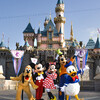 Парк развлечений Диснейленд в Анахайме (Disneyland Park) — это самый первый из тематических парков великого мультипликатора Уолта Диснея, город-сказка