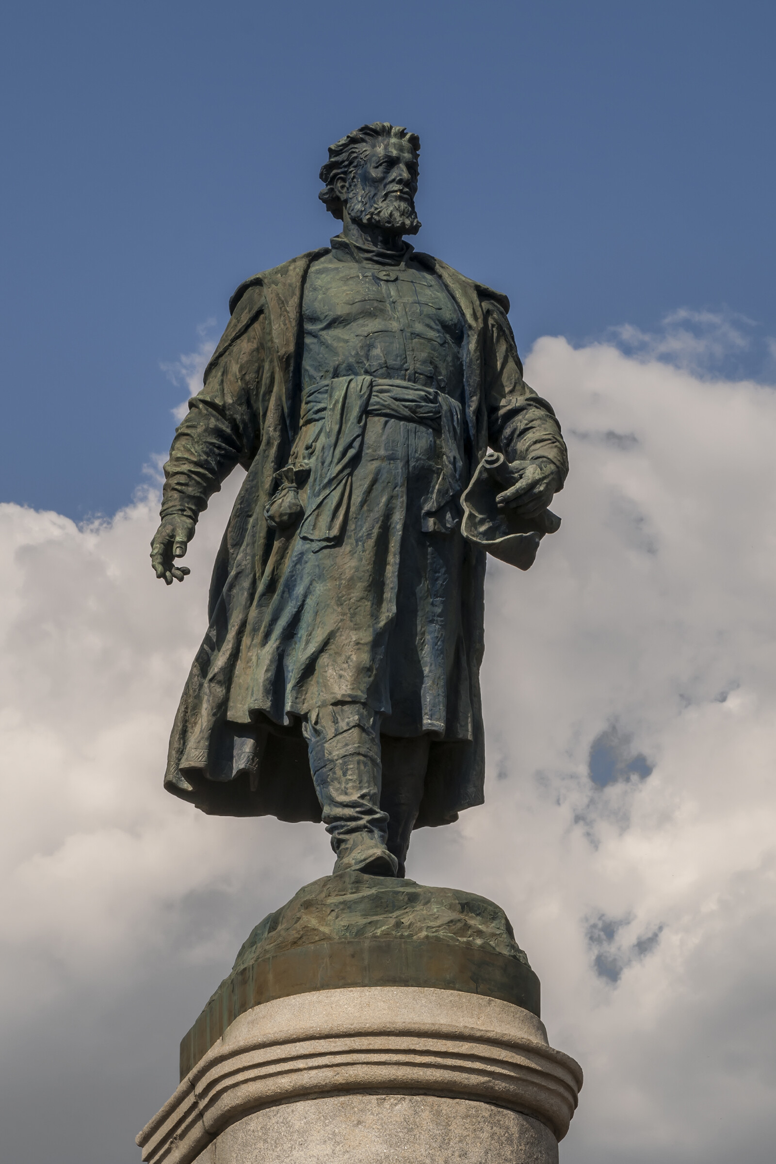 Где установлен памятник афанасию. Где установлен памятник афанасию
