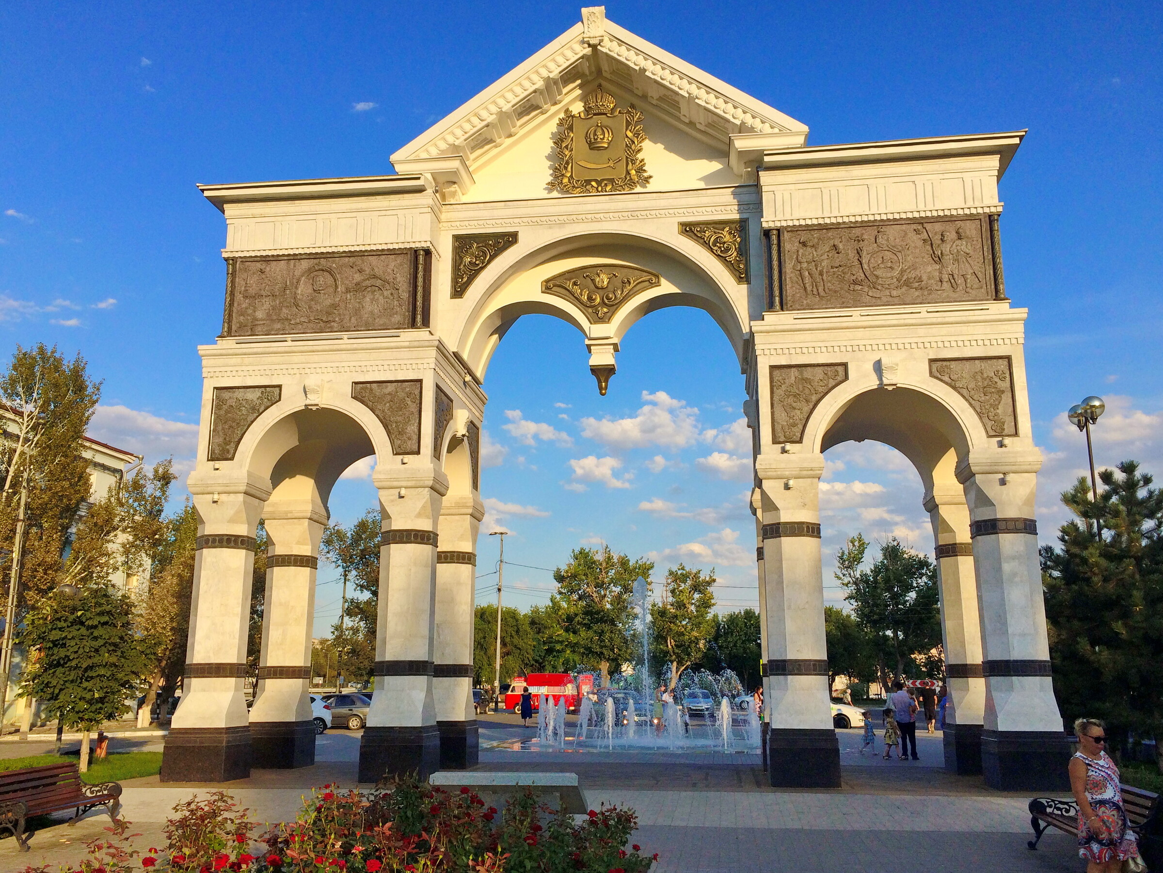Триумфальная арка киев